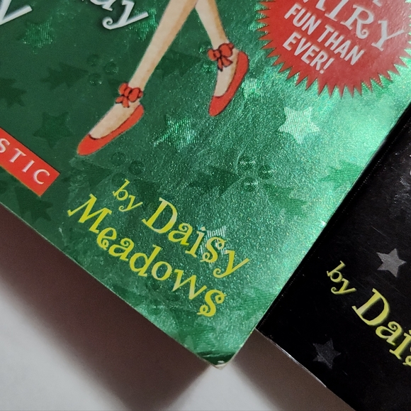 Rainbow magic special edition Lindsey, Trixie, and Paige - Picture 3 of 5